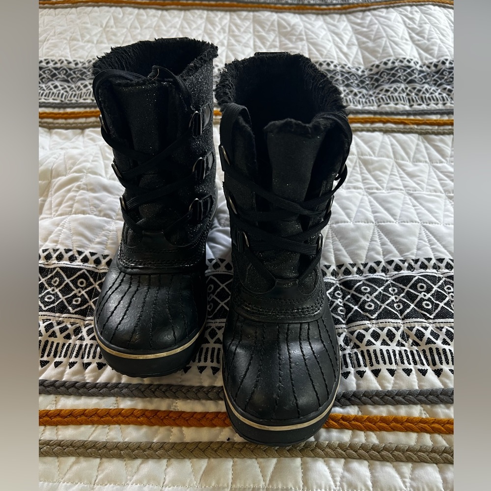 Sorel Short Glitter Boot
